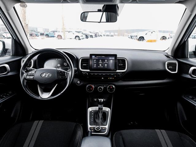 hyundai Venue 2023 - 29