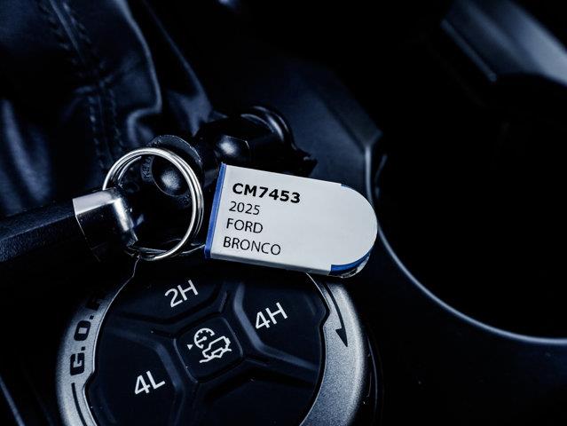 ford Bronco 2025 - 32
