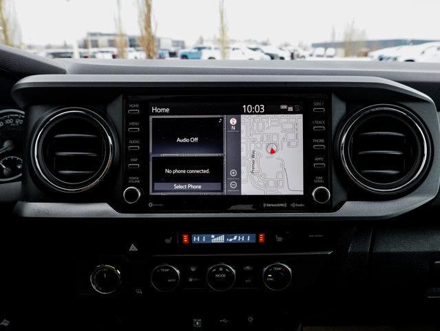 toyota Tacoma 2021 - 24