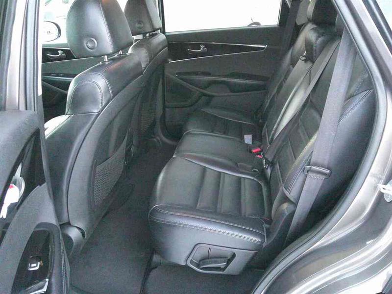 kia Sorento 2019 - 24