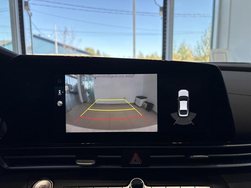 hyundai Elantra 2023 - 17