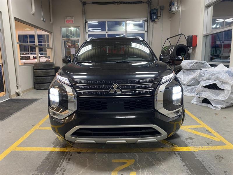 mitsubishi Outlander 2023 - 2