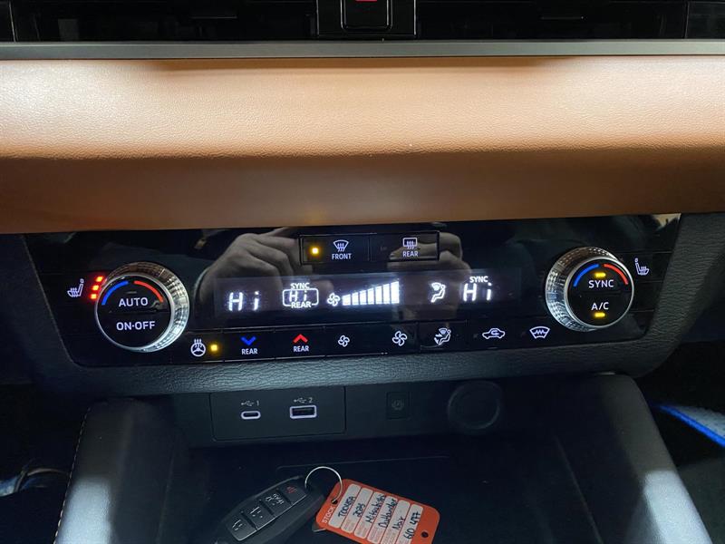 mitsubishi Outlander 2023 - 13