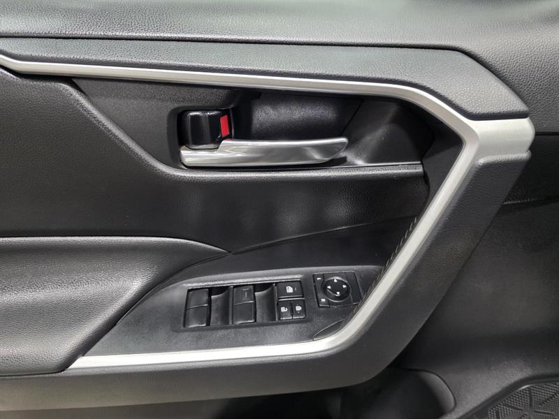 toyota RAV4 2021 - 17