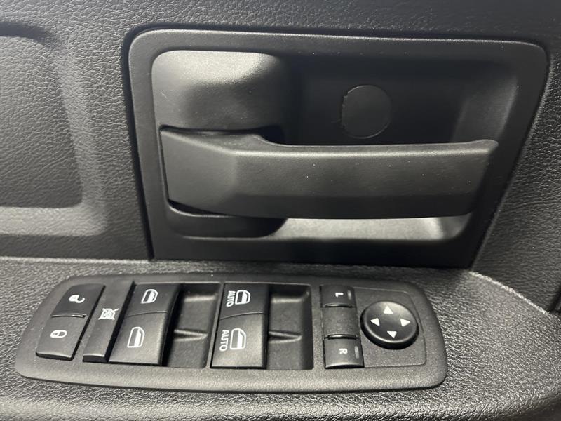 ram 1500 Classic 2023 - 14