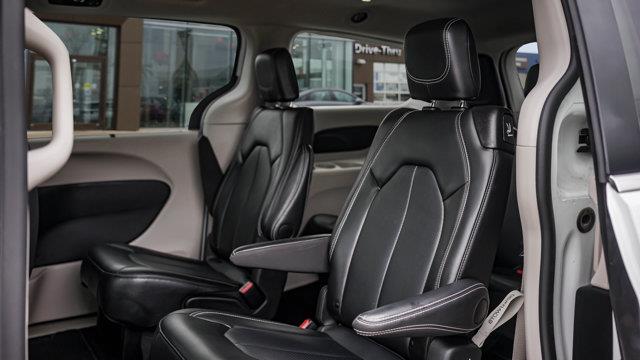 chrysler Pacifica 2024 - 10