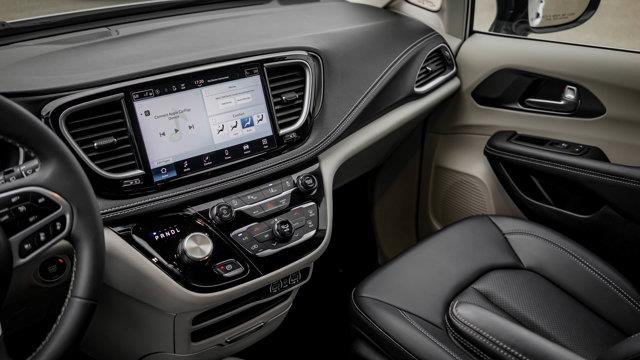chrysler Pacifica 2024 - 15