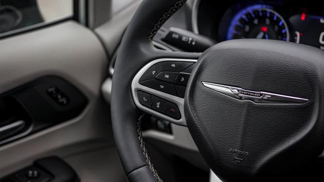 chrysler Pacifica 2024 - 17