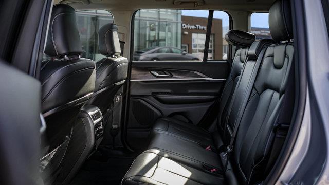 jeep Grand Cherokee 2023 - 10