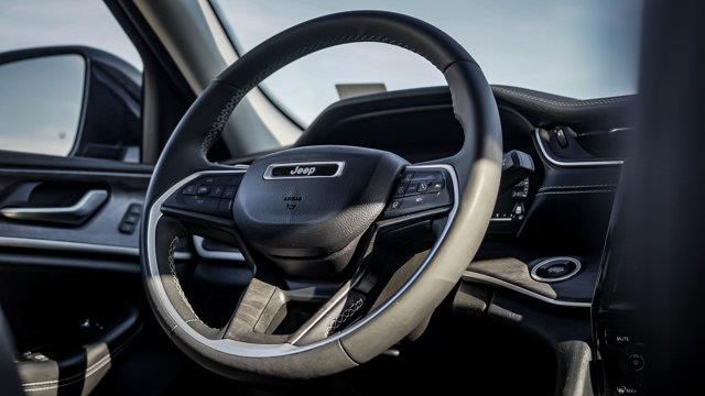 jeep Grand Cherokee 2023 - 16