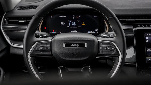 jeep Grand Cherokee 2023 - 13