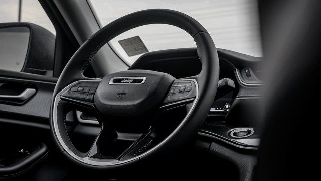 jeep Grand Cherokee 2023 - 15