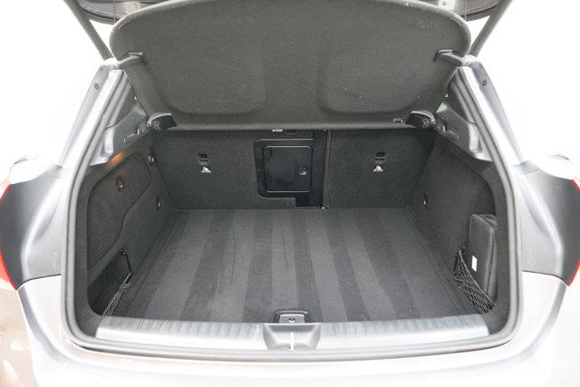 mercedes-benz GLA 2019 - 10