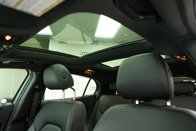 mercedes-benz GLA 2019 - 22