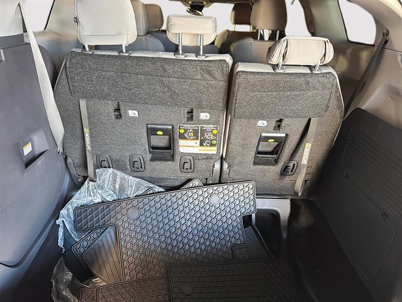 toyota Sienna 2024 - 23