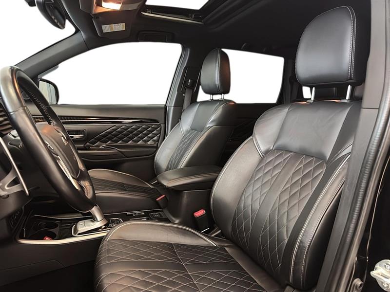 mitsubishi Outlander rechargeable 2022 - 18