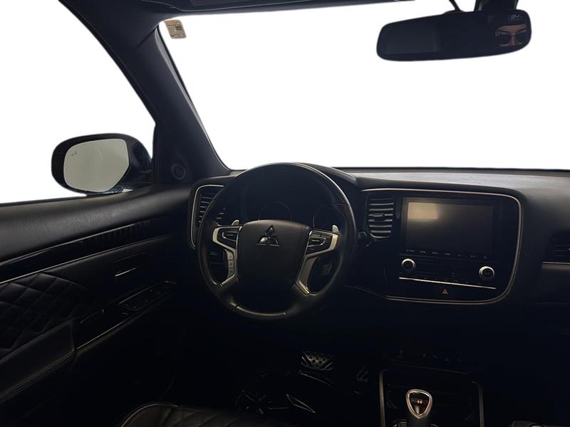 mitsubishi Outlander rechargeable 2022 - 23