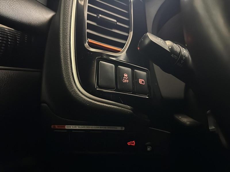 mitsubishi Outlander rechargeable 2022 - 27