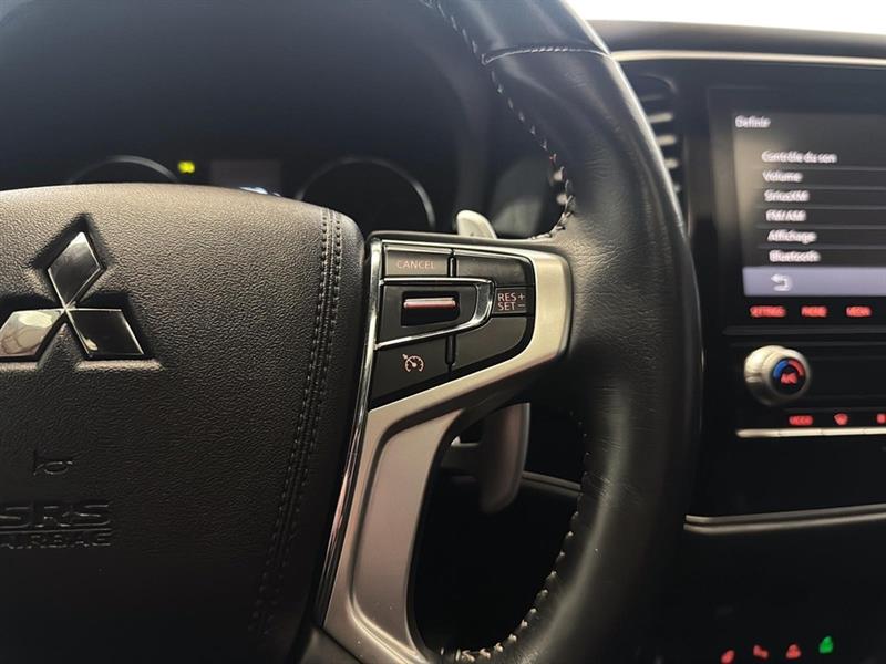 mitsubishi Outlander rechargeable 2022 - 29