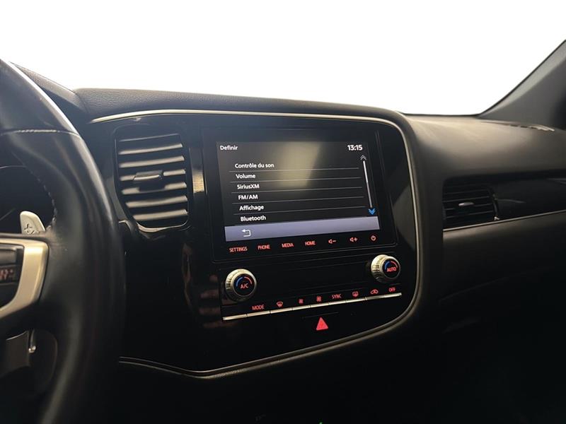 mitsubishi Outlander rechargeable 2022 - 30