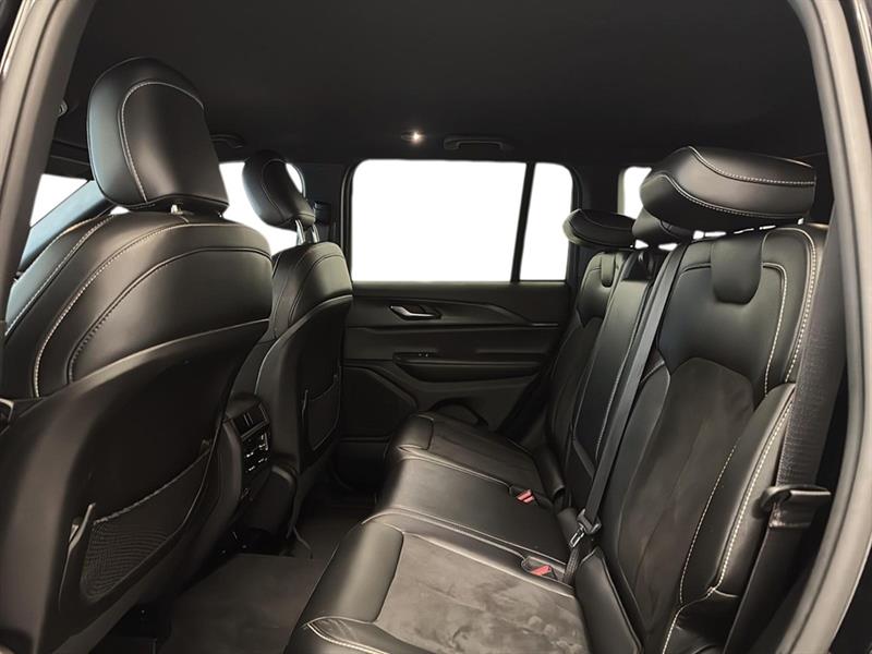 jeep Grand Cherokee 2023 - 13