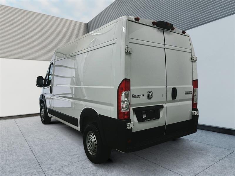 ram ProMaster fourgonnette utilitaire 2024 - 10