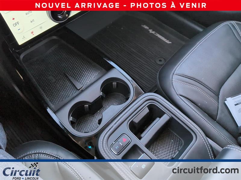 ford Mustang Mach-E 2025 - 13