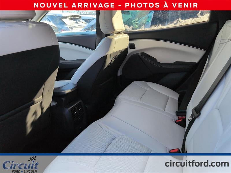 ford Mustang Mach-E 2025 - 14