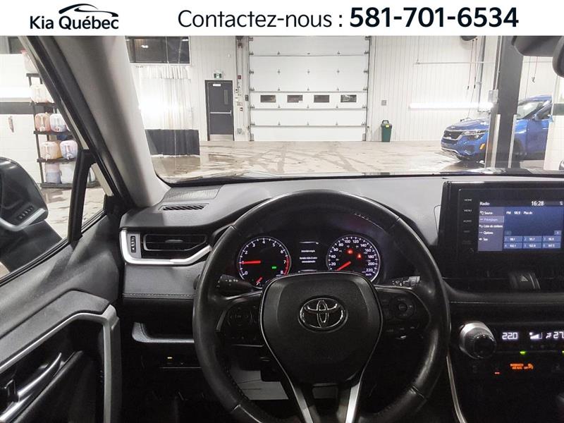 toyota RAV4 2019 - 24