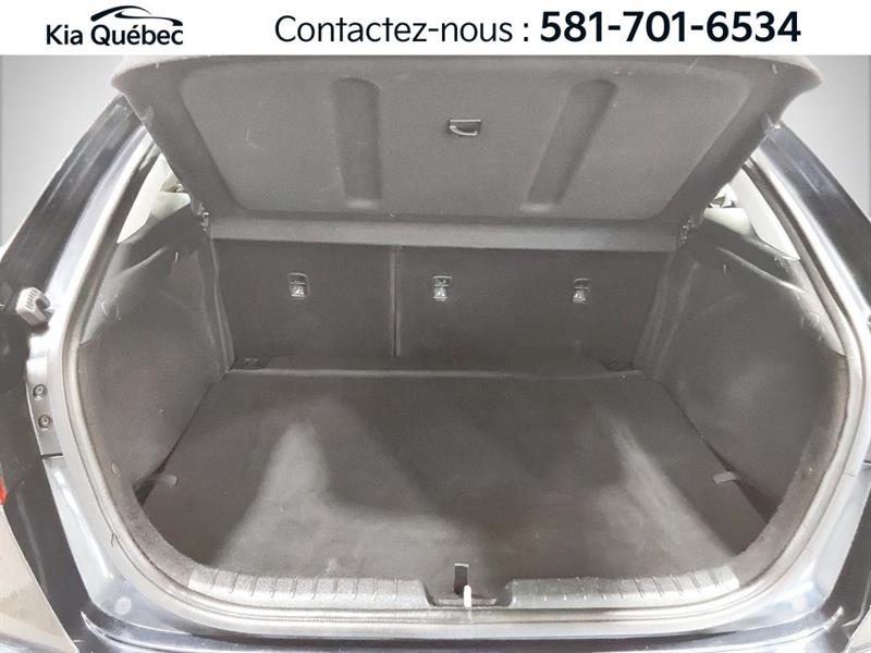 kia Forte5 2022 - 10