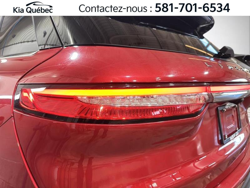 lincoln Corsair 2022 - 13