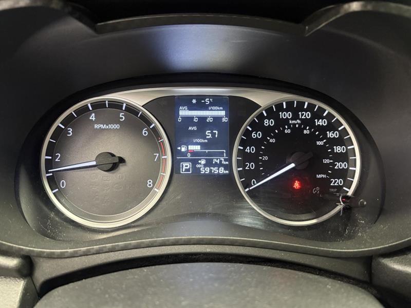 nissan Versa 2021 - 14