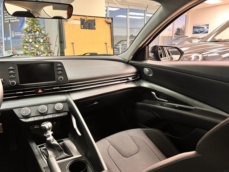 hyundai Elantra 2021 - 12