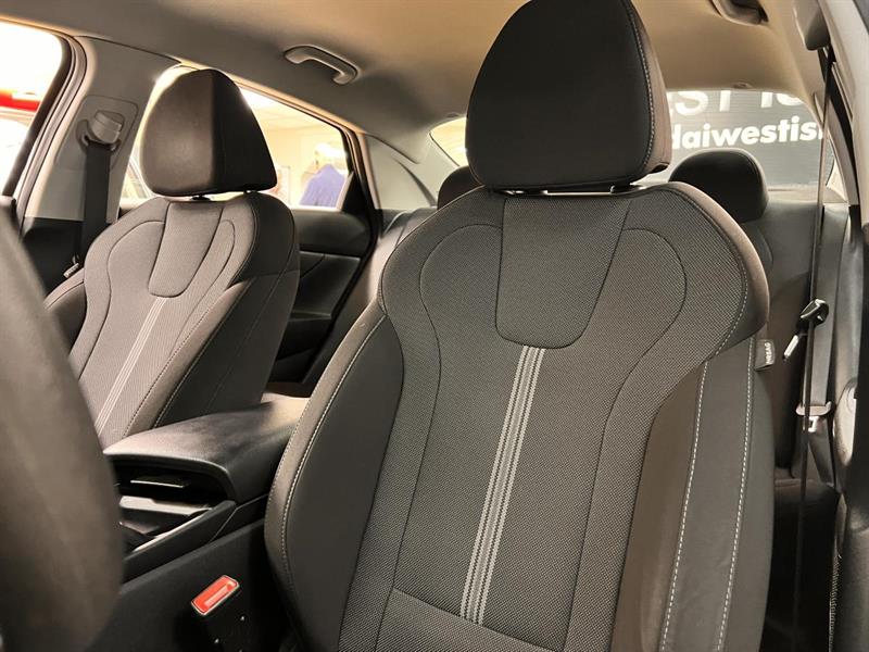 hyundai Elantra 2021 - 16