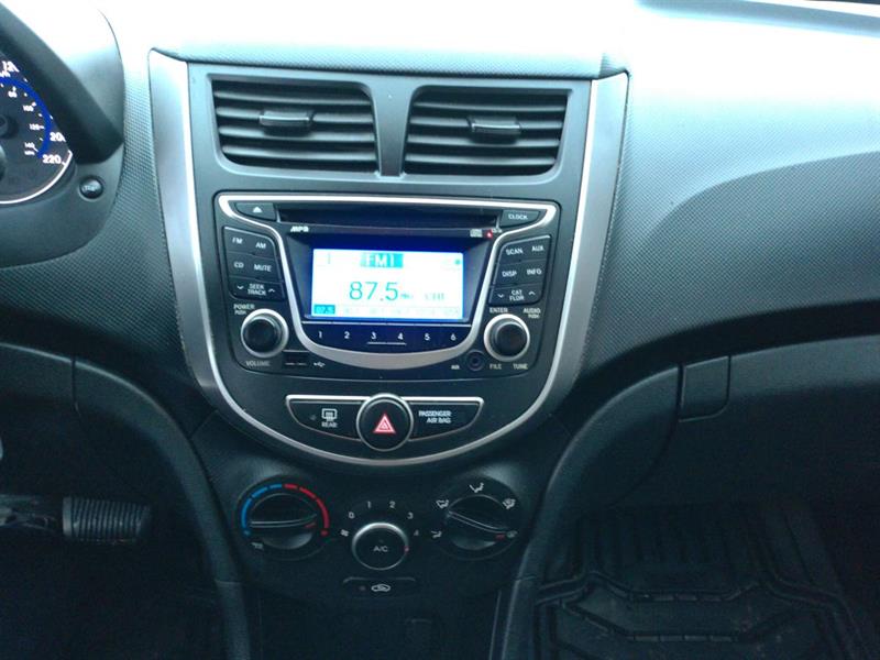 hyundai Accent 2016 - 11