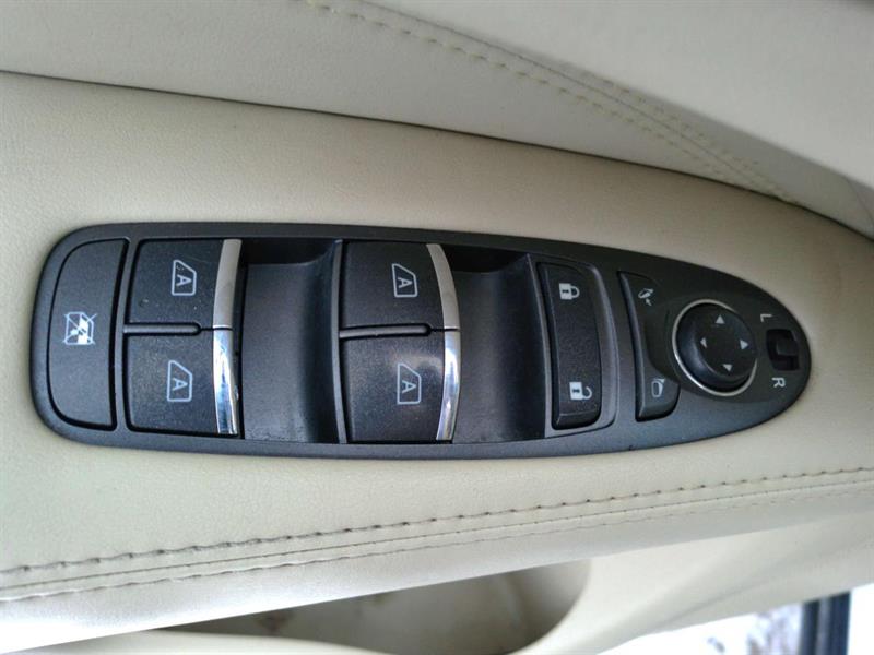 infiniti JX35 2013 - 11