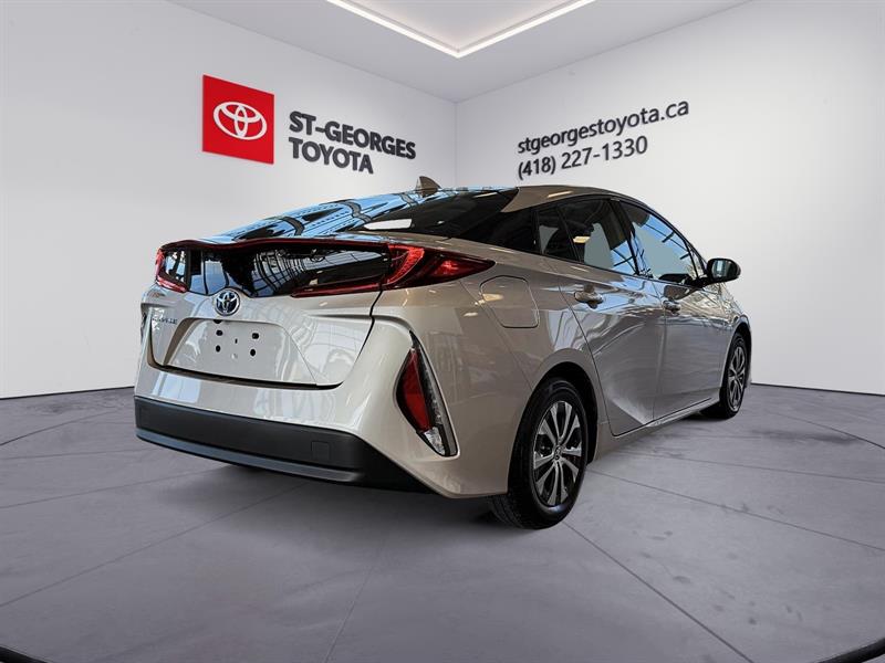 toyota Prius Prime 2020 - 11