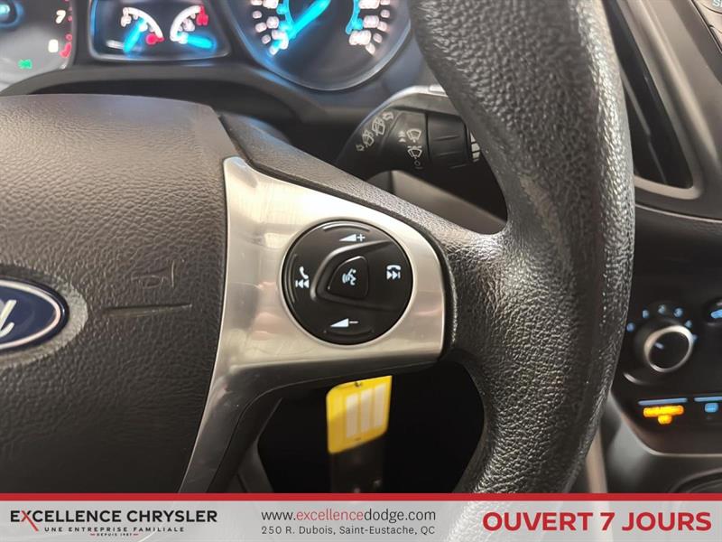 ford Escape 2015 - 19