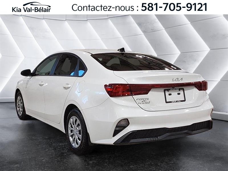 kia Forte 2023 - 11