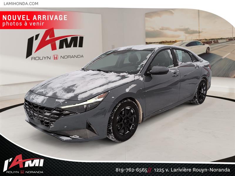 hyundai Elantra 2022