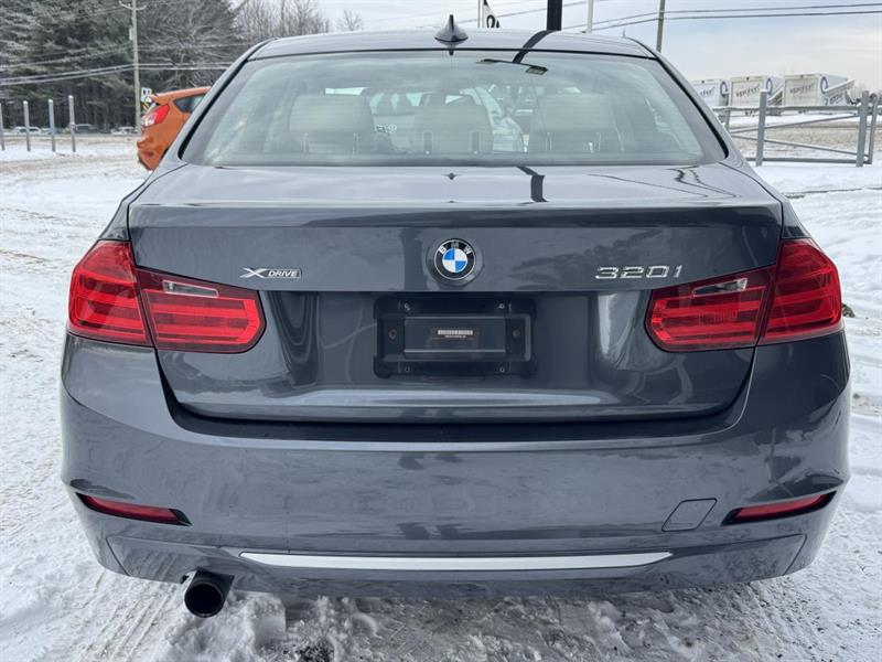 bmw 320I 2013 - 6