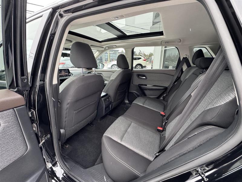 nissan Rogue 2021 - 28