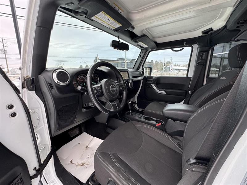 jeep Wrangler 2017 - 13