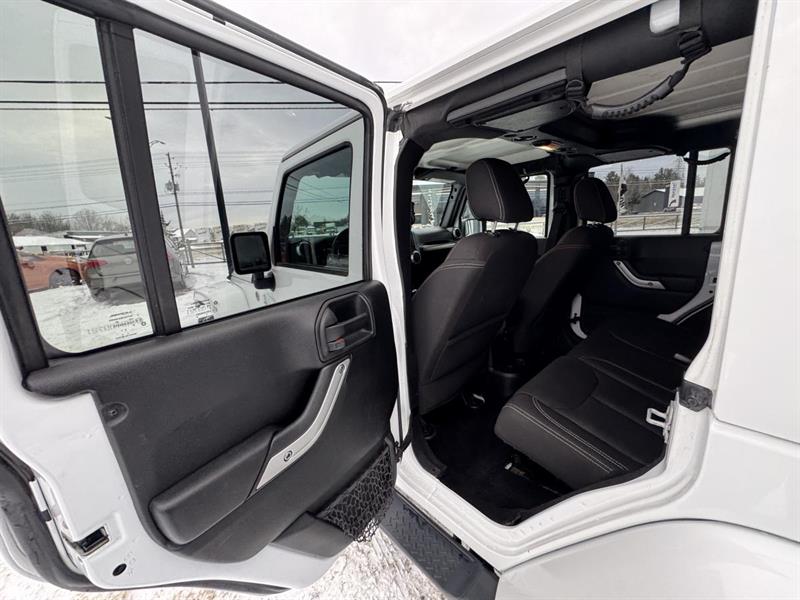 jeep Wrangler 2017 - 25