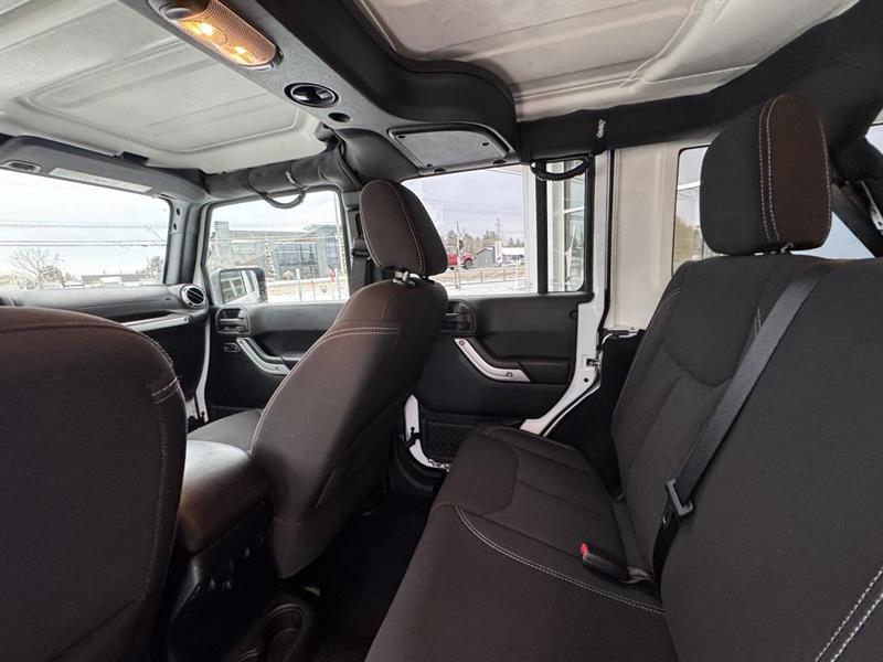 jeep Wrangler 2017 - 27