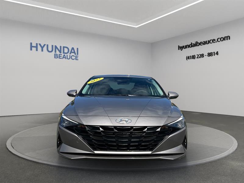 hyundai Elantra 2022 - 2