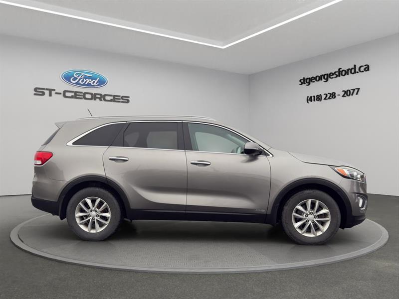 kia Sorento 2016 - 6