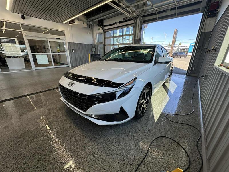 hyundai Elantra Hybrid 2023