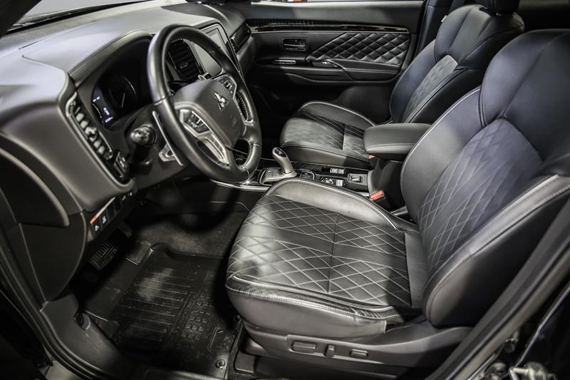 mitsubishi Outlander rechargeable 2020 - 14