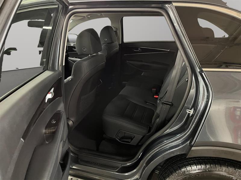 kia Sorento 2020 - 18